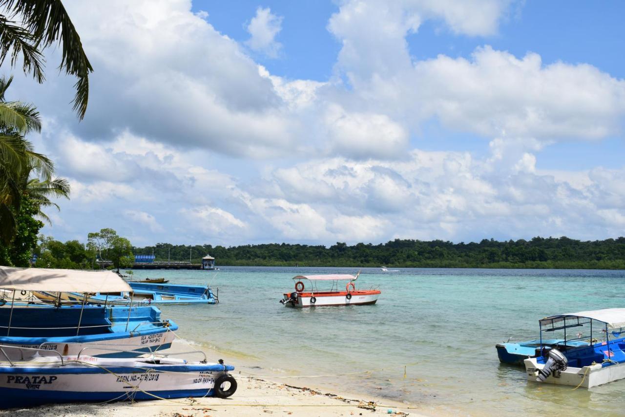 Sundaze Beach Resort Govind Nagar Esterno foto